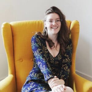 Portrait de Caroline Fromentin, formatrice en hypnose ericksonienne à Poitiers pour l'ICFHE